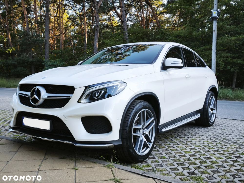 Mercedes-Benz GLE 350 d 4Matic 9G-TRONIC AMG Line - 4