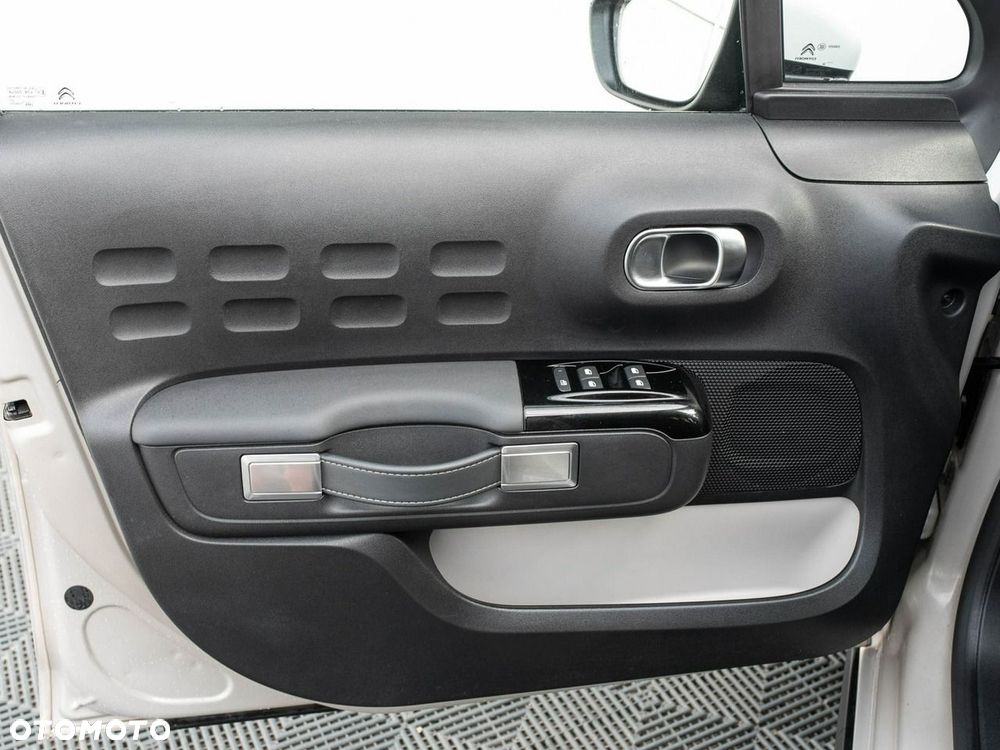 Citroën C3 1.2 PureTech Max EAT6 - 10