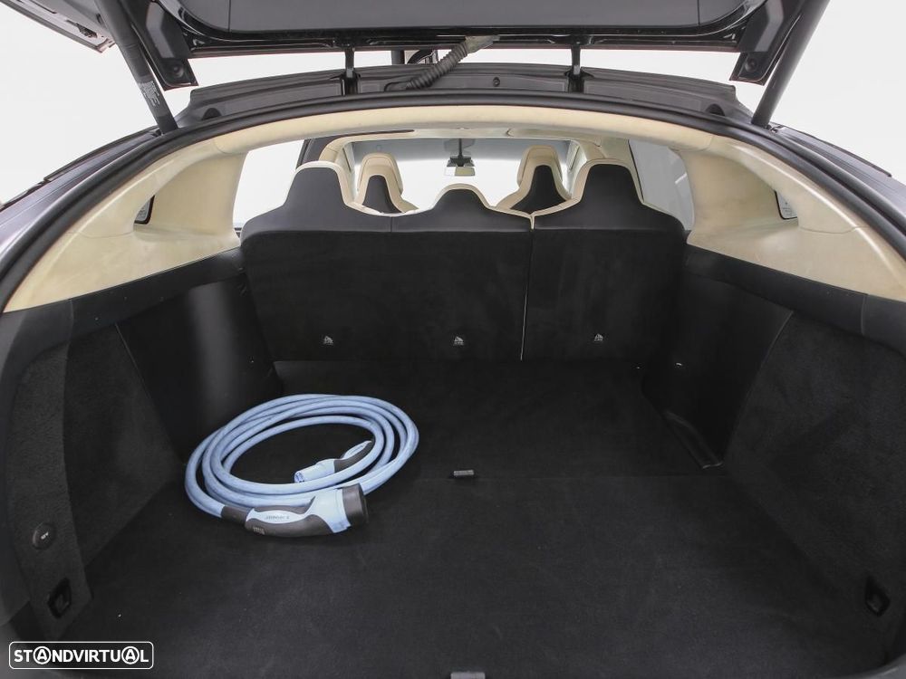 Tesla Model X 75D AWD - 13