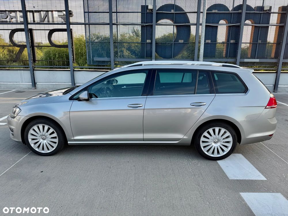 Volkswagen Golf 2.0 TDI (BlueMotion Technology) Highline - 9