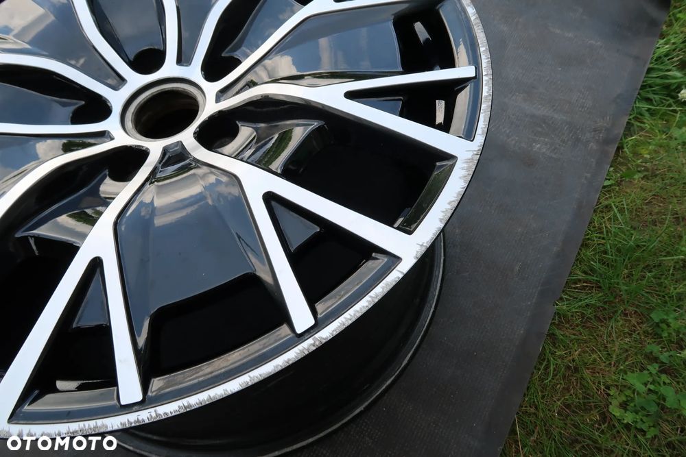 L40 Felga Porsche Taycan 9J1601025AH 11x20et60 - 2