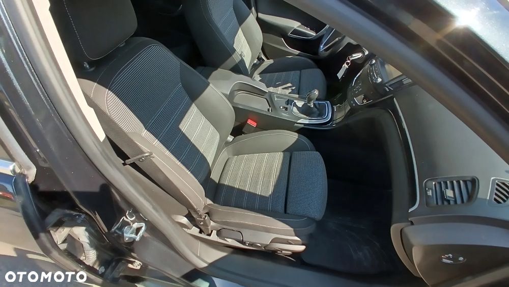 Opel Insignia 2.0 CDTI Sports Tourer ecoFLEXStart/Stop Innovation - 6