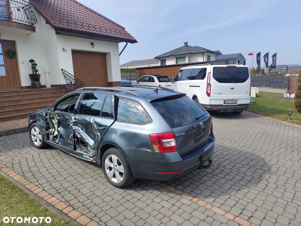 Skoda Octavia 1.5 TSI ACT DSG Soleil - 23