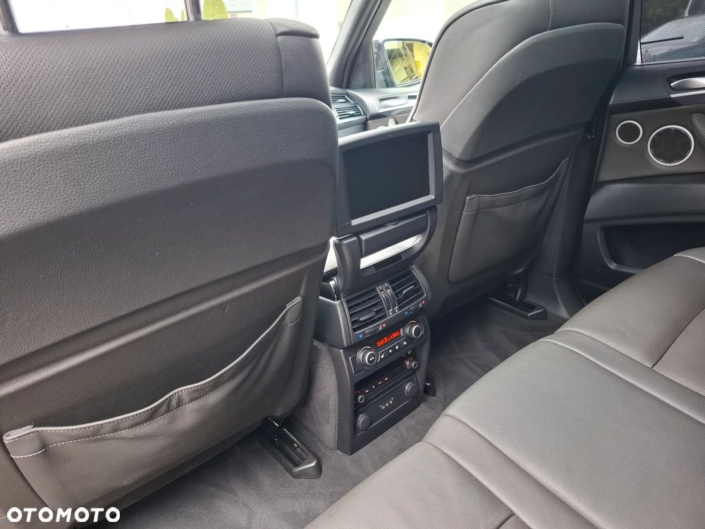 BMW X5 xDrive40d Edition Exclusive - 11