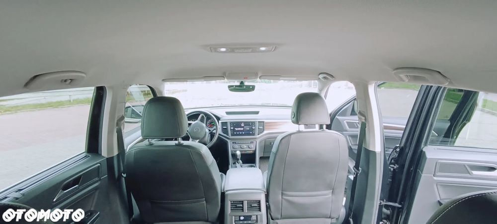 Volkswagen Atlas - 11