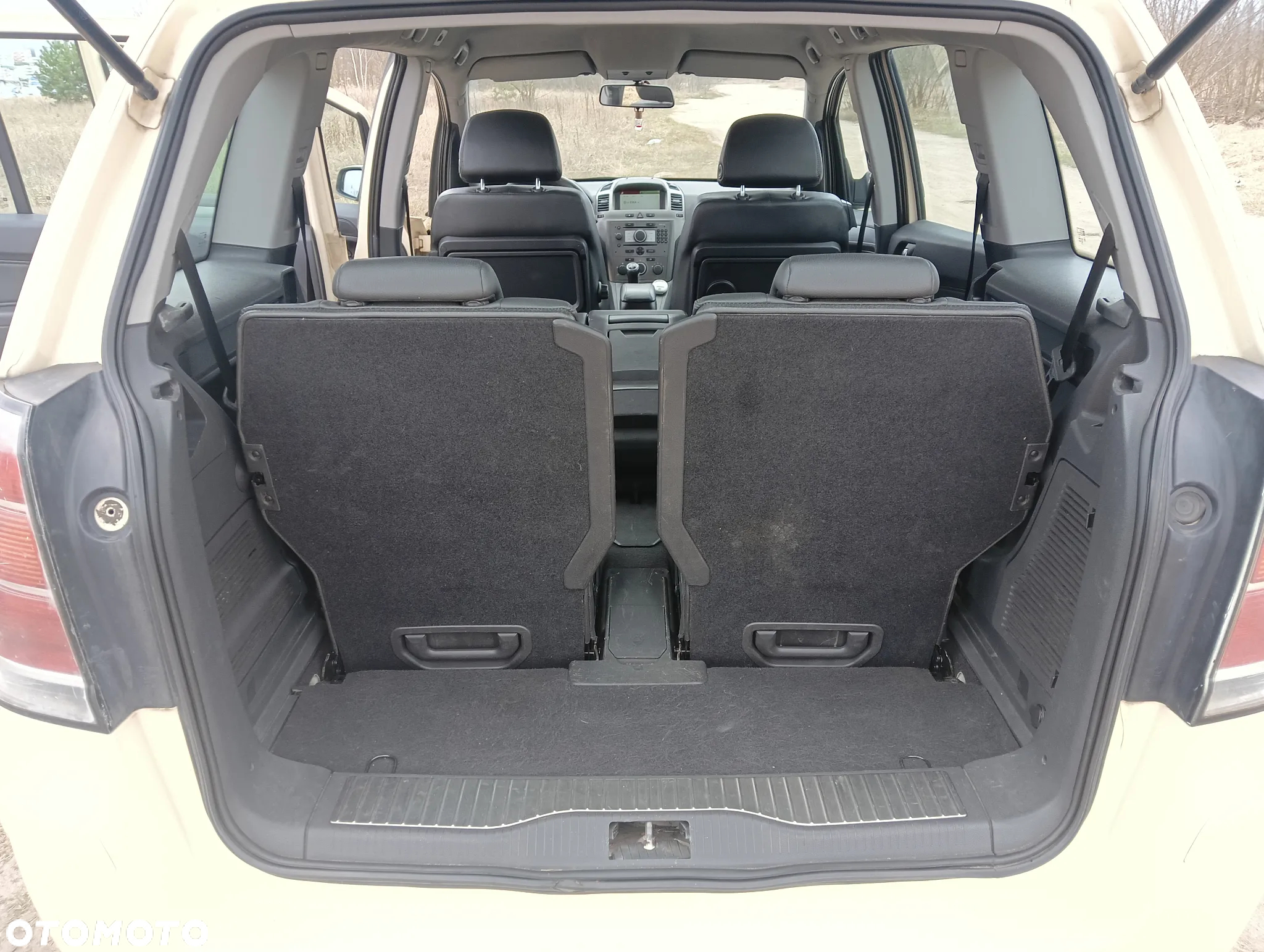 Opel Zafira 1.6 16V Base - 18