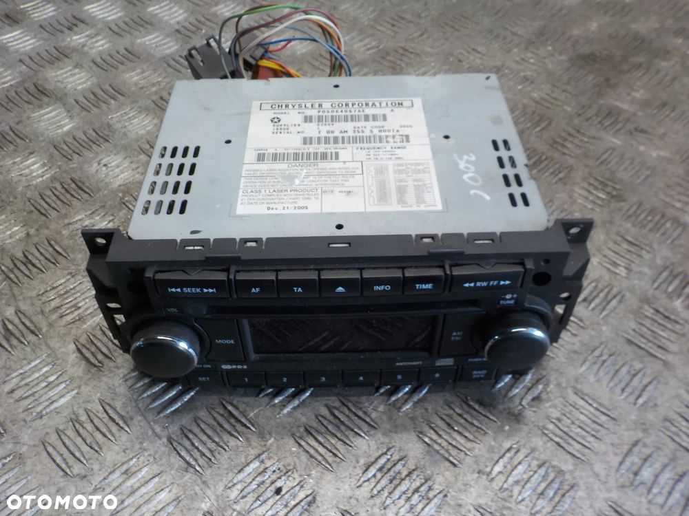 CHRYSLER 300C RADIO NAWIGACJA P05064067AE - 1