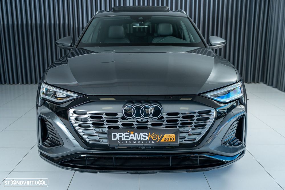 Audi Q8 e-Tron Sportback 55 quattro S line - 3