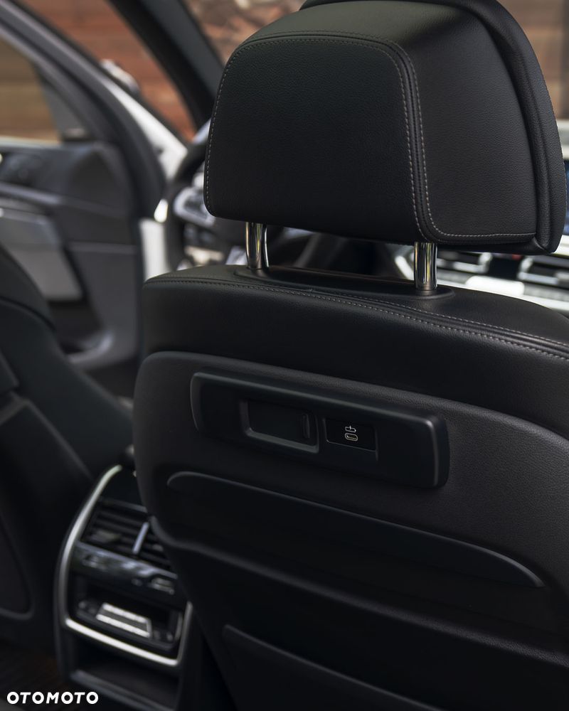 BMW X5 xDrive40i sport - 36