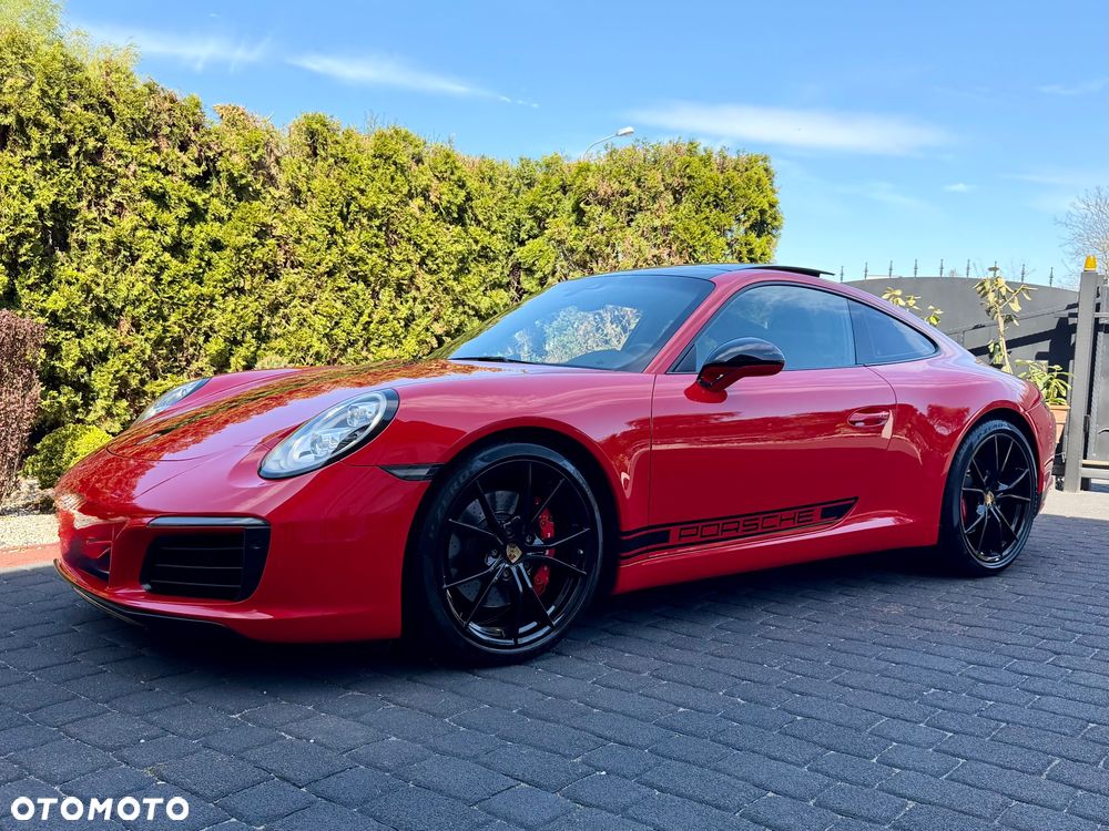 Porsche 911 Carrera S PDK - 12