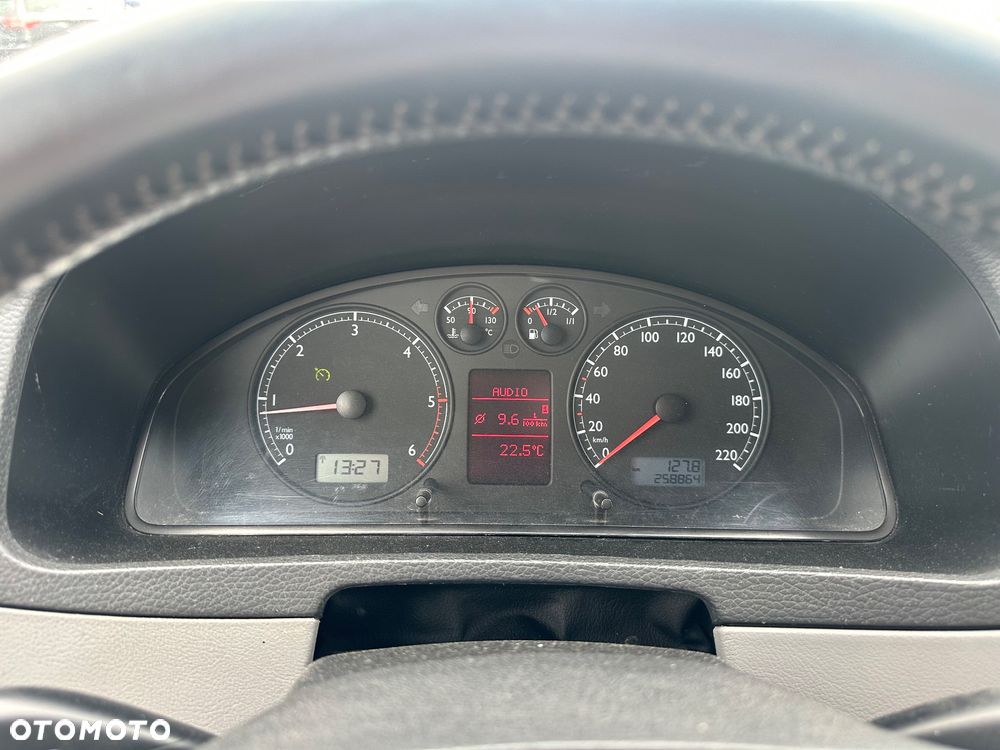Volkswagen Multivan L1 Comfortline - 24