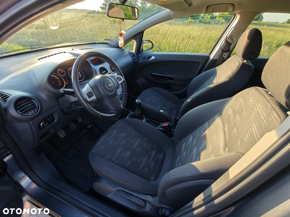 Opel Corsa 1.4 16V - 13