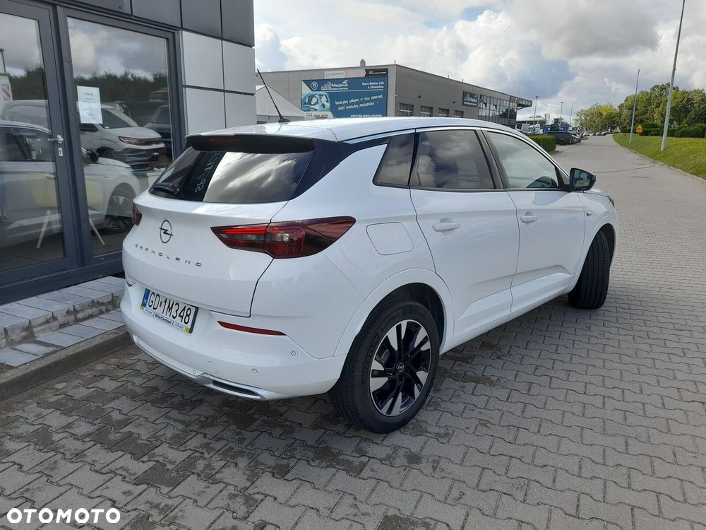 Opel Grandland 1.2 T Business Elegance S&S - 5