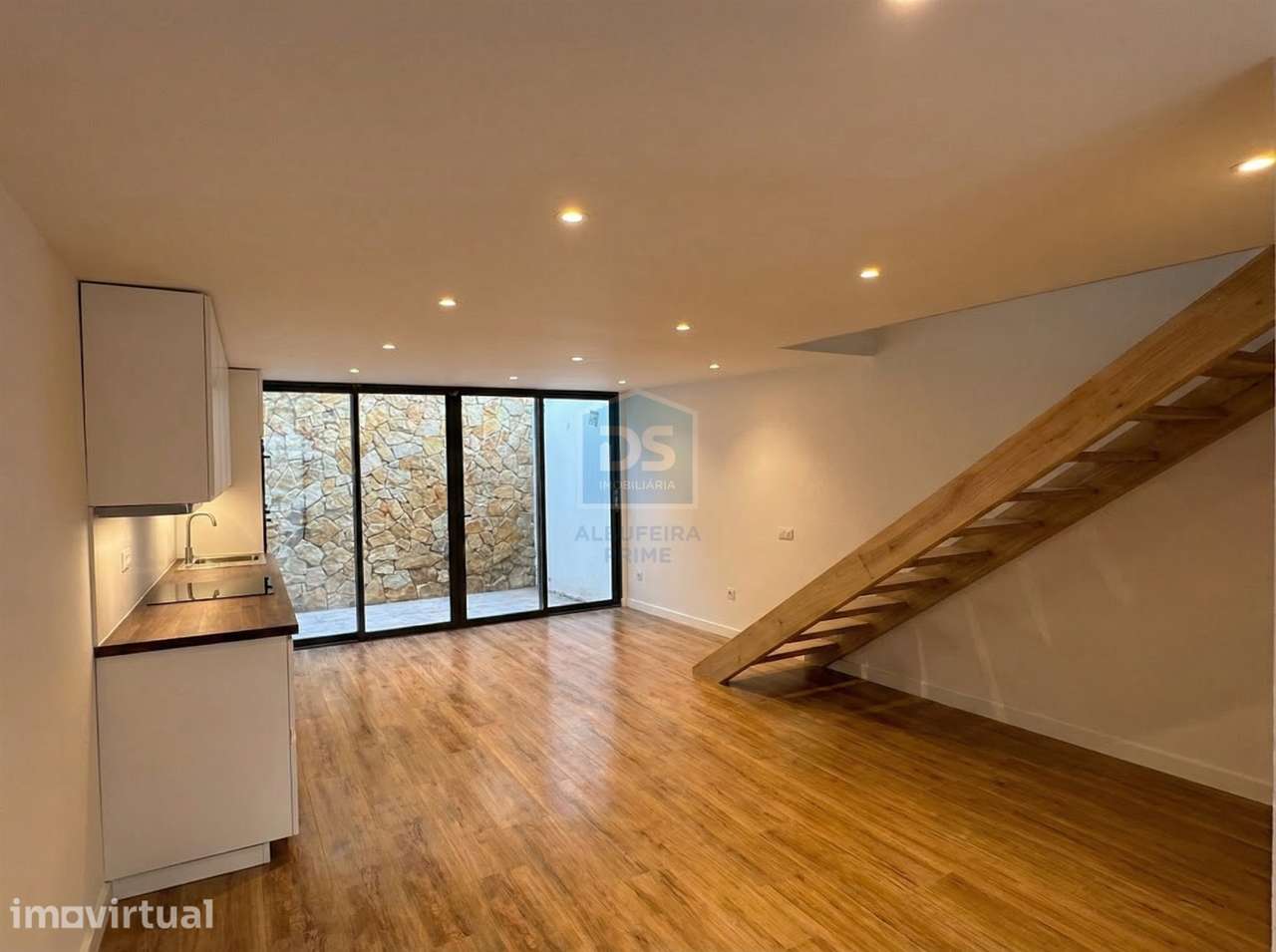 Apartamento T1 Venda em Portimão,Portimão - Grande imagem: 2/30