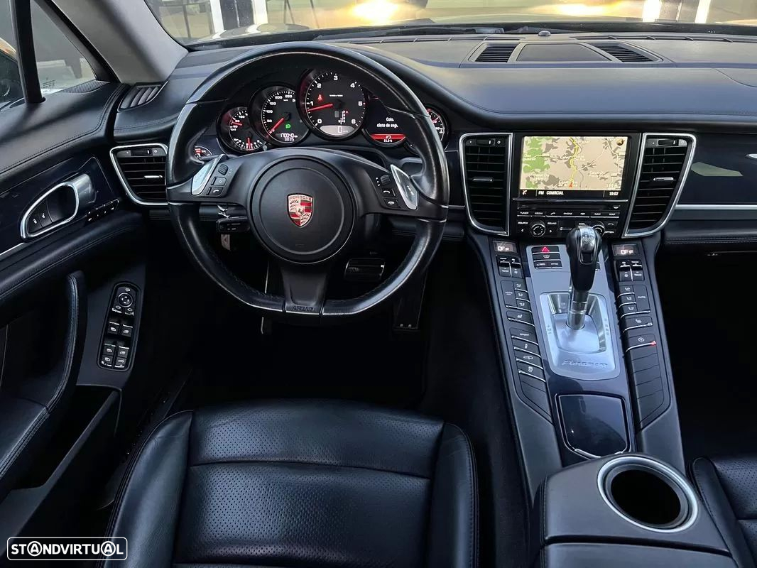 Porsche Panamera - 15
