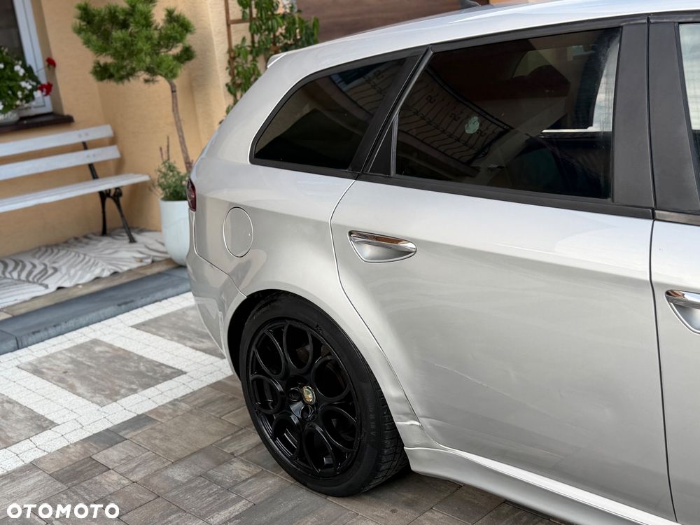 Alfa Romeo 159 2.4 JTDM 20V DPF Distinctive - 31