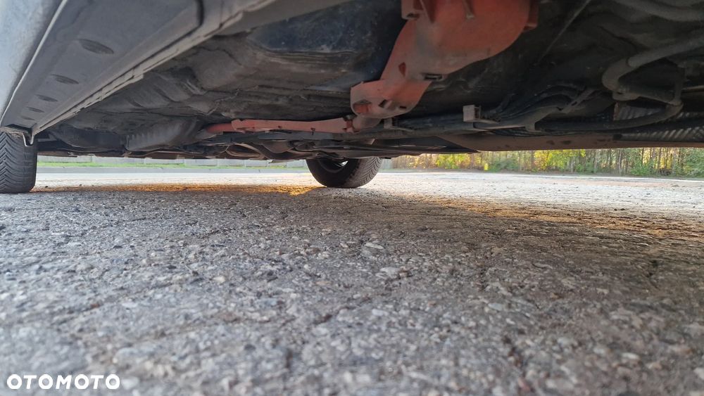 Toyota Yaris 1.5 VVT-i Lounge - 7