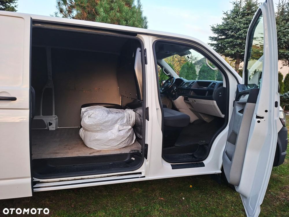 Volkswagen Transporter T6 - 18