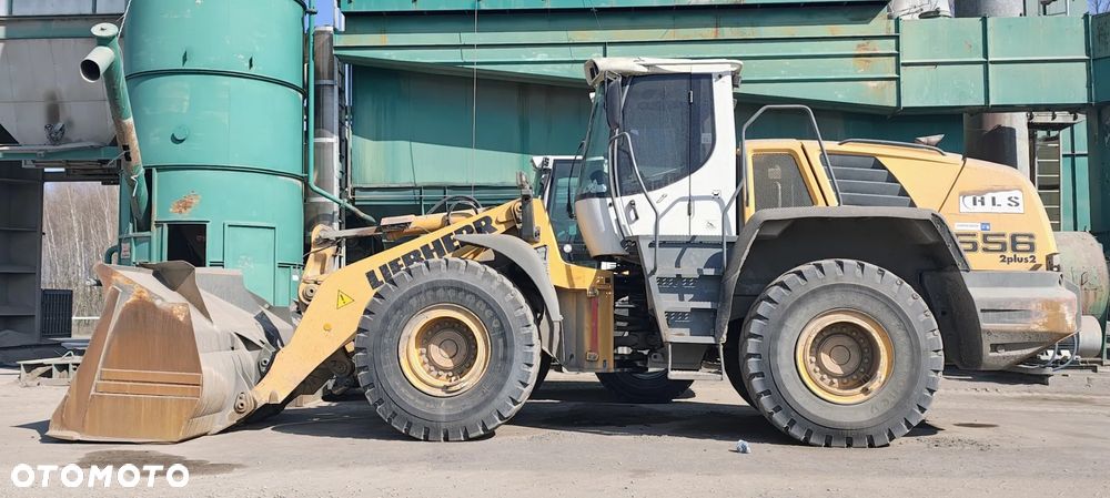 Liebherr L556 - 1