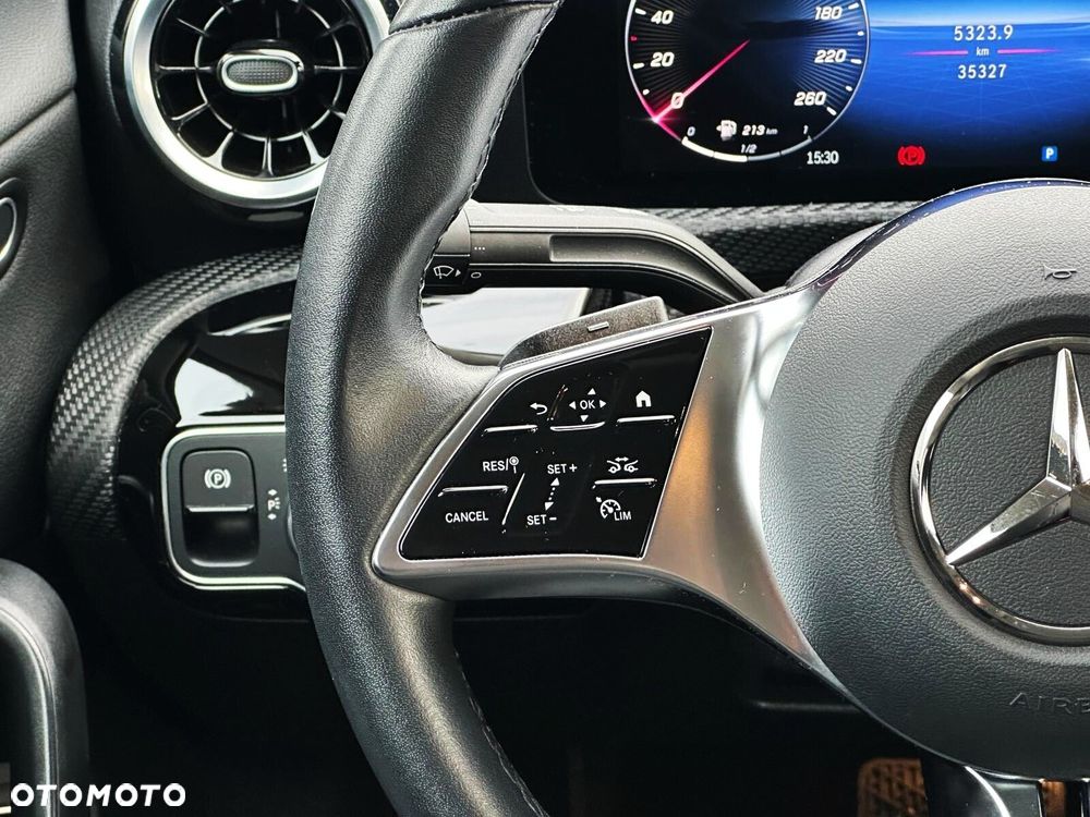 Mercedes-Benz CLA 200 Progressive 7G-DCT - 11