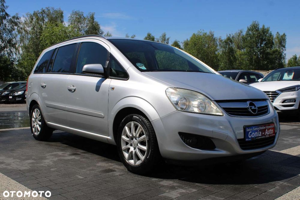 Opel Zafira - 12