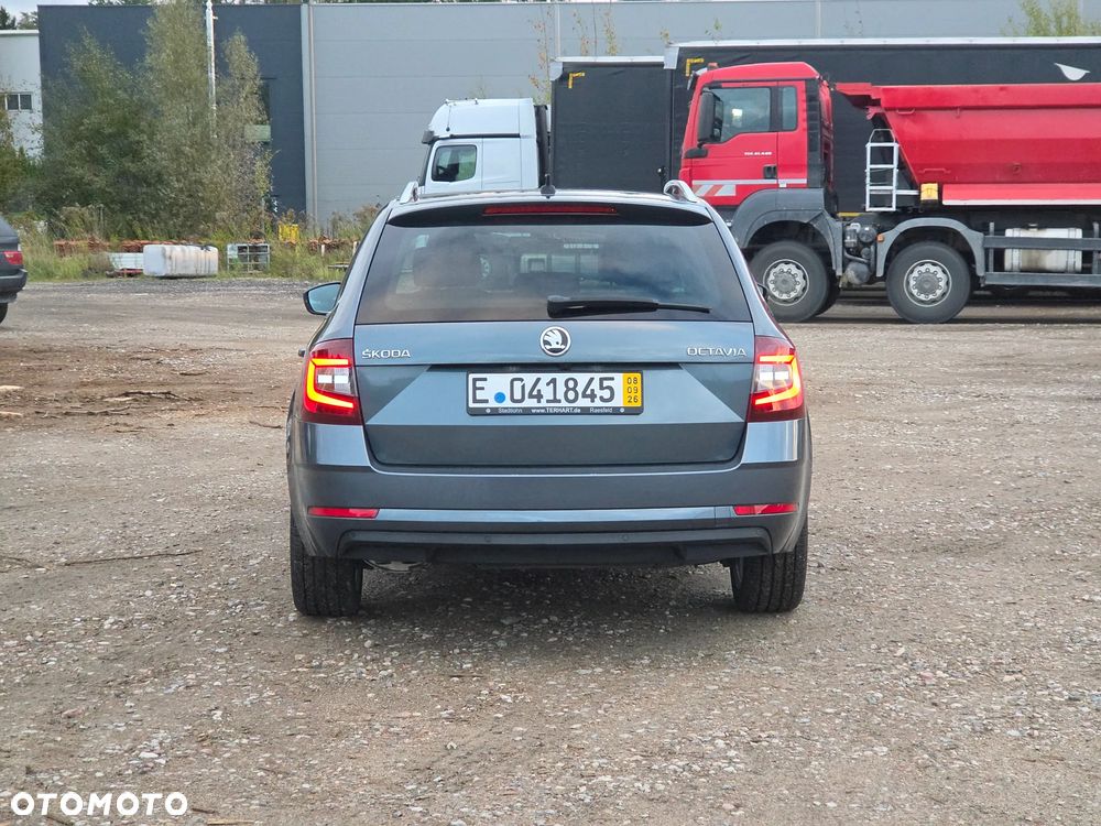 Skoda Octavia - 5