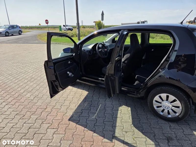 Volkswagen up! - 3