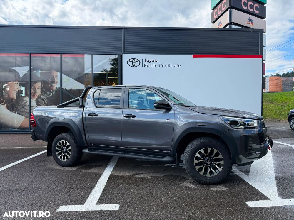 Toyota Hilux 2.8D 204CP 4x4 Double Cab AT GR Sport - 4