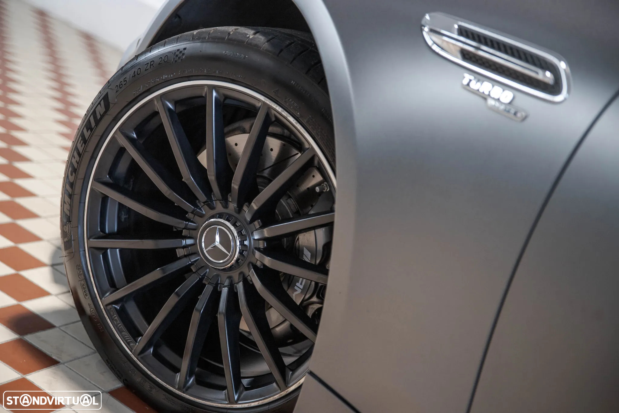 Mercedes-Benz AMG GT 53 4Matic+ - 11