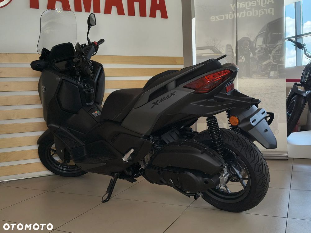 Yamaha X-max - 6