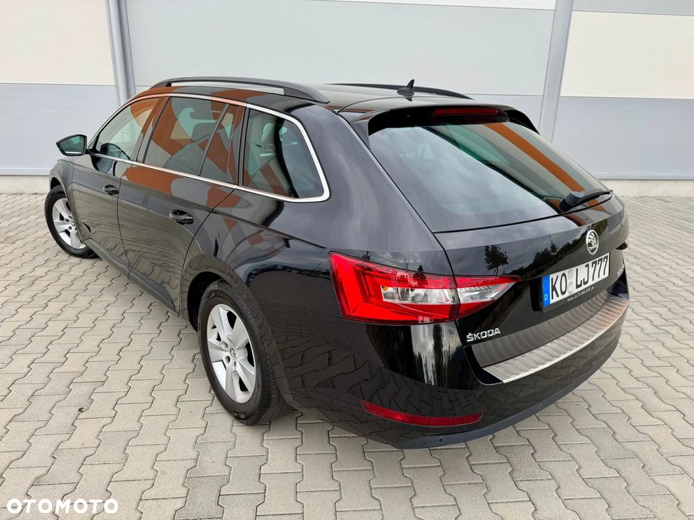 Skoda Superb 2.0 TDI DSG L&K - 3
