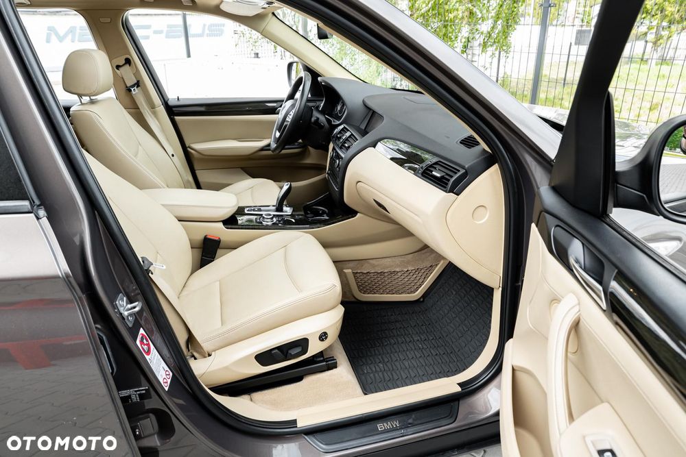 BMW X3 xDrive35i Sport - 16