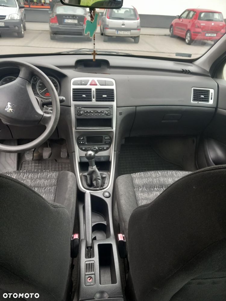 Peugeot 307 - 6