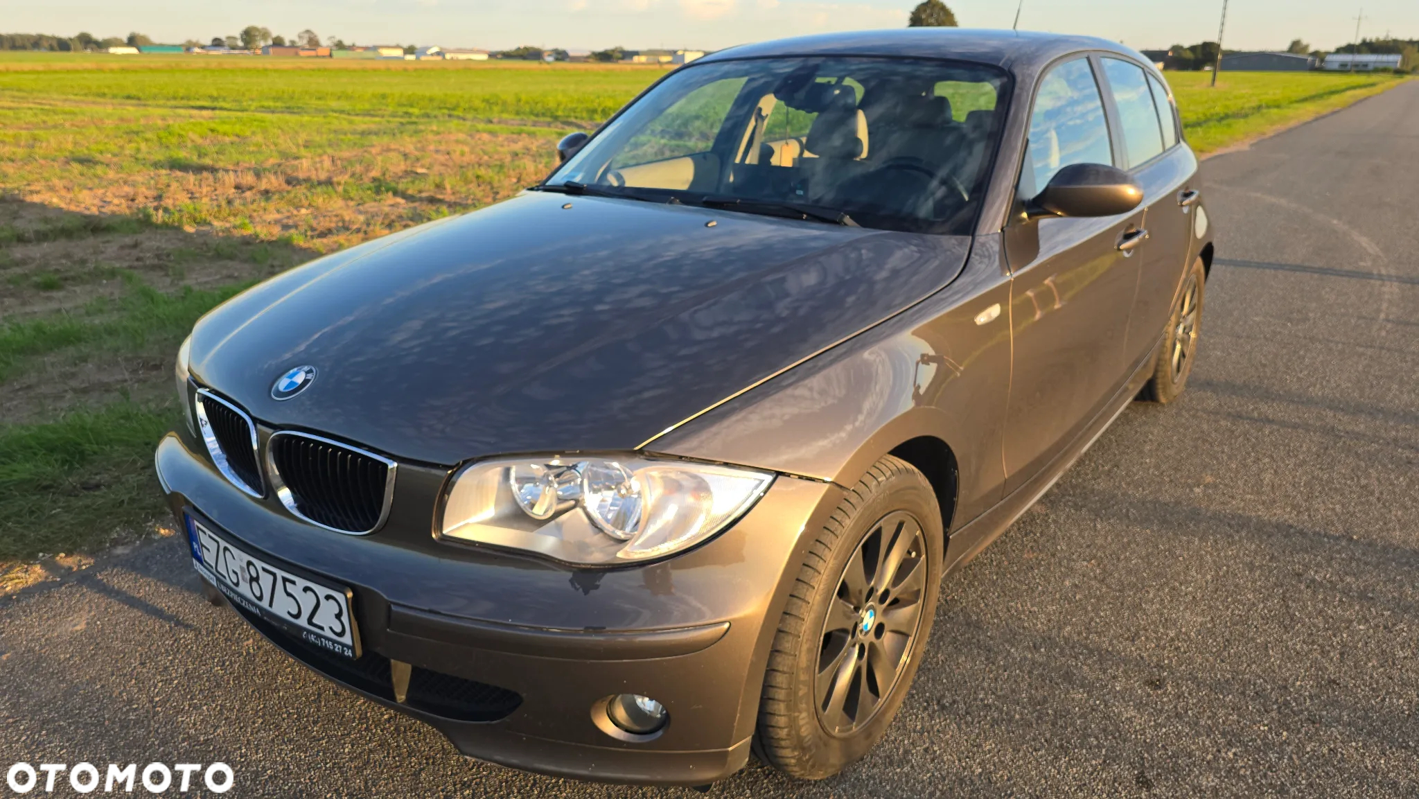BMW Seria 1 120i - 10