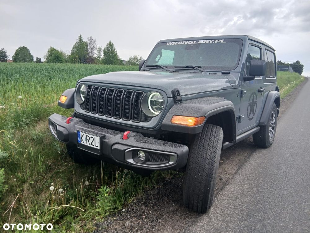 Jeep Wrangler - 1