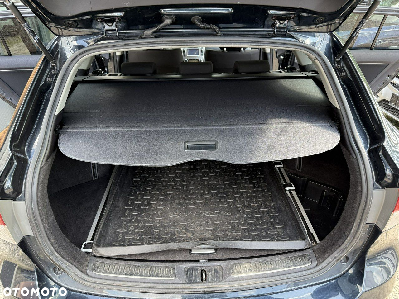 Toyota Avensis - 28