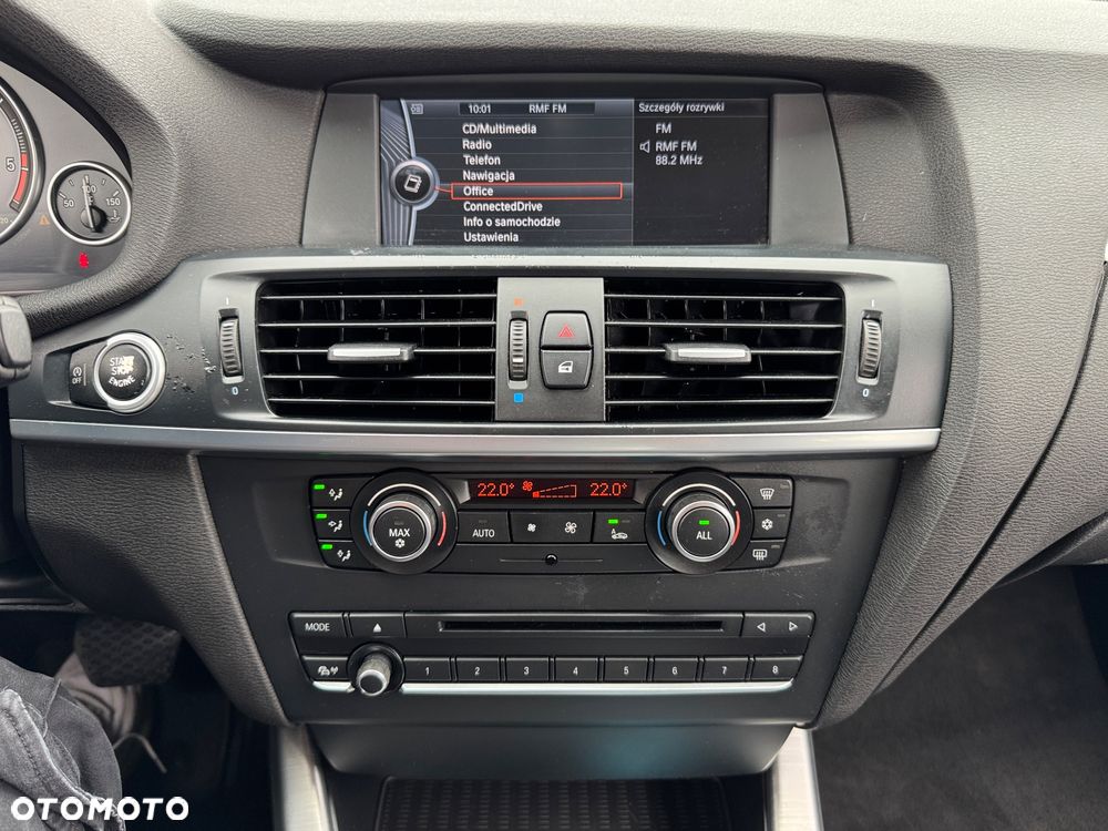 BMW X3 xDrive20d - 8