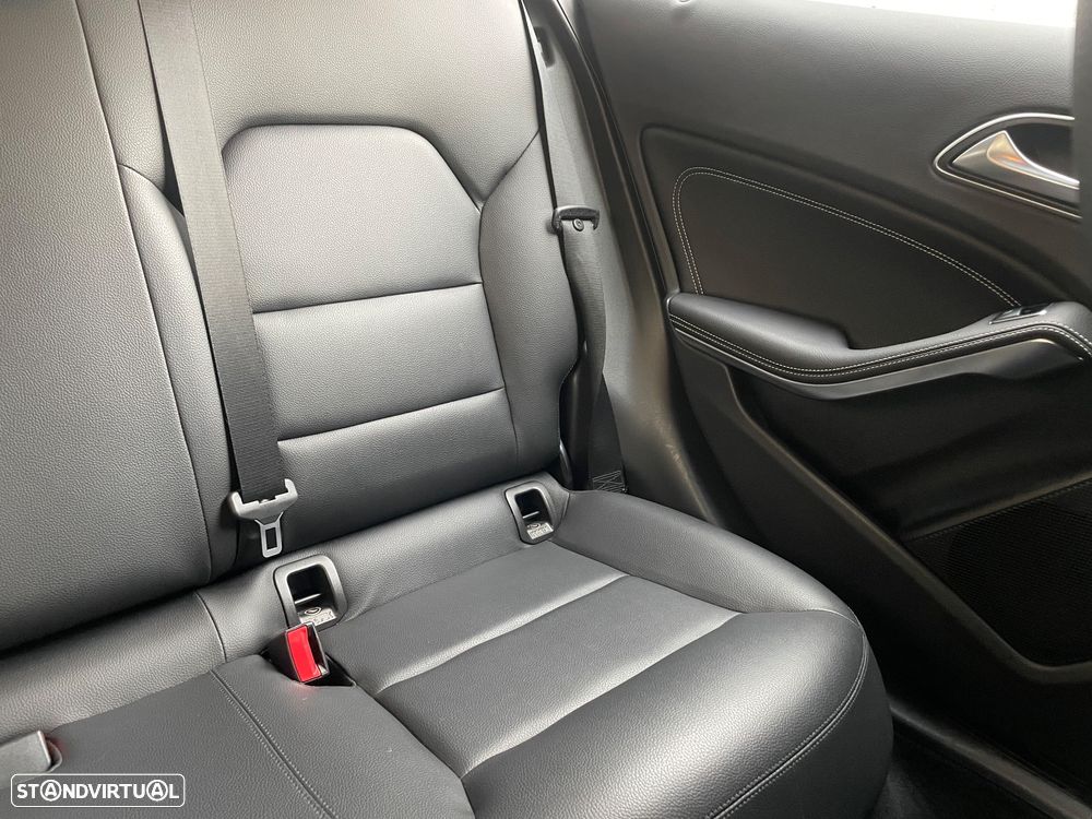 Mercedes-Benz GLA 200 CDI Style - 16