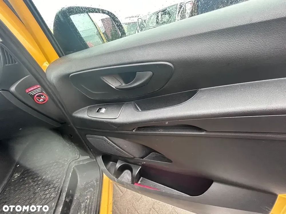 Mercedes-Benz vito - 11