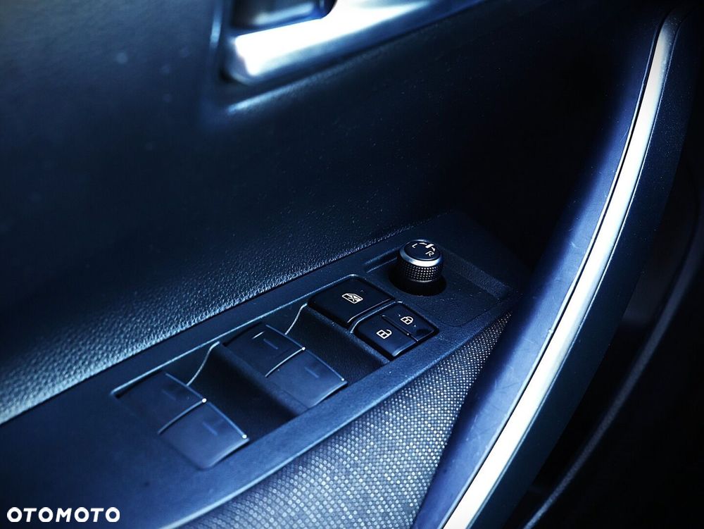 Toyota Corolla 1.8 Hybrid Comfort - 18