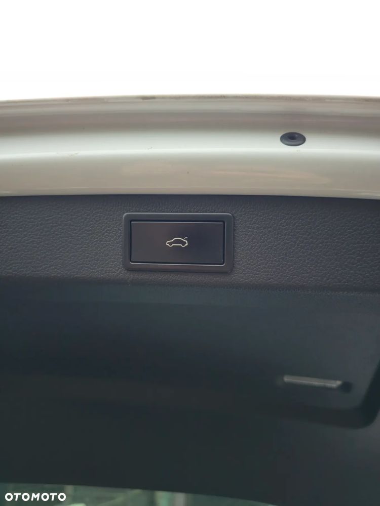 Skoda Superb 2.0 TDI 4x4 Sportline DSG - 36