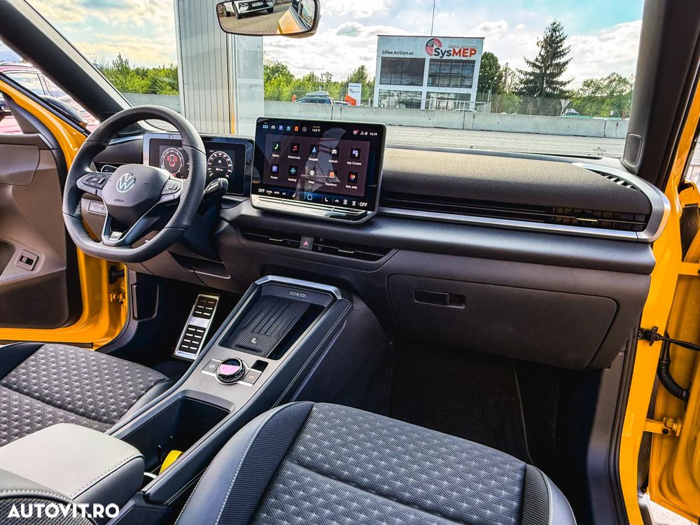 Volkswagen T-Roc 1.5 eTSI 150 CP DSG MHEV R-Line - 24