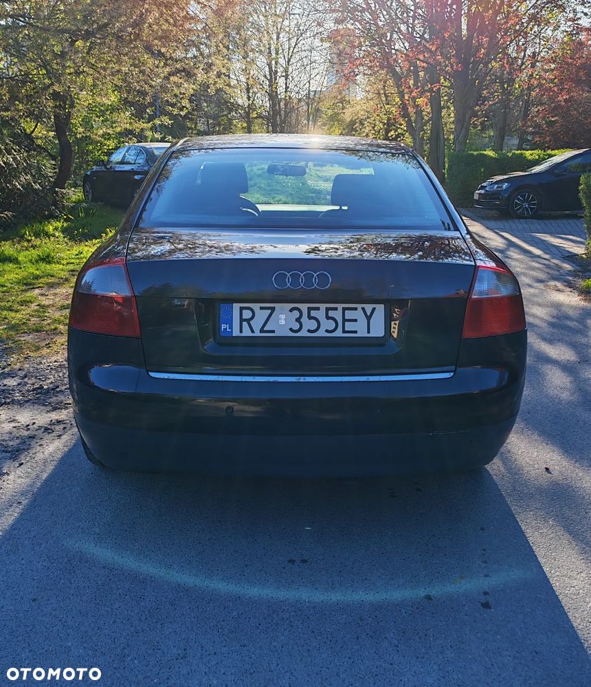 Audi A4 Limousine 1.9 TDI - 5