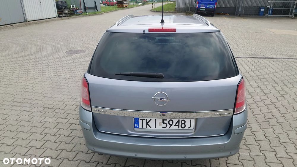 Opel Astra 1.6 Sport - 11