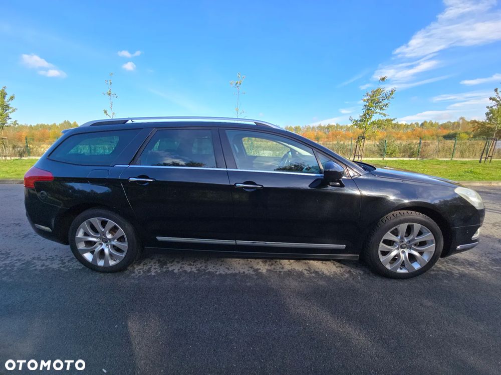Citroen C5 2010 photo 2