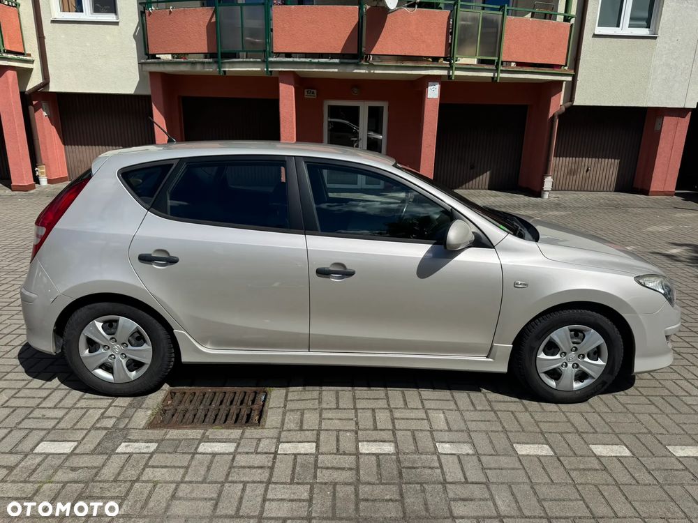 Hyundai i30 1.4 Classic - 7
