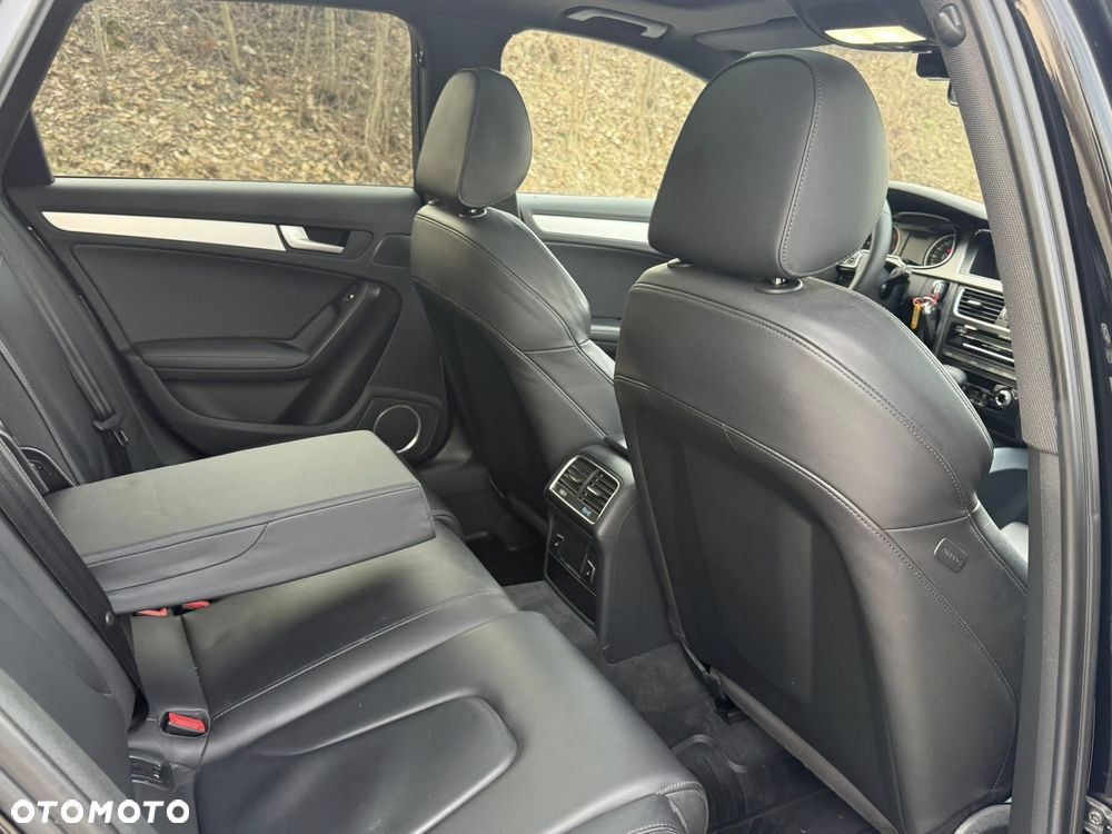 Audi A4 Avant 2.0 TDI DPF multitronic S line Sportpaket - 31