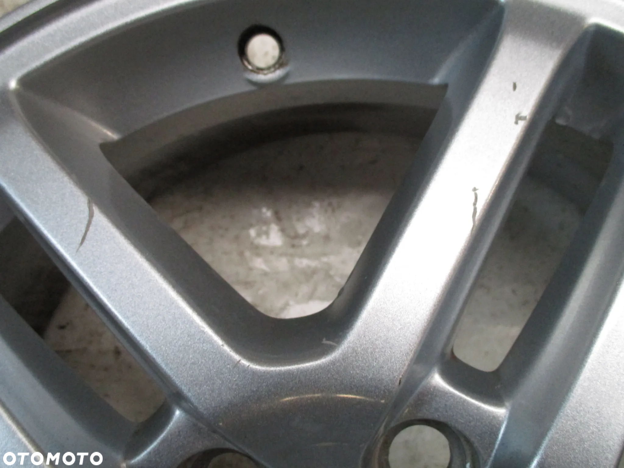 FELGI ALUMINIOWE 16 FORD KUGA I II MONDEO S-MAX C-MAX GRAND C-MAX FOCUS II III GALAXY II  ET52,5 - 20