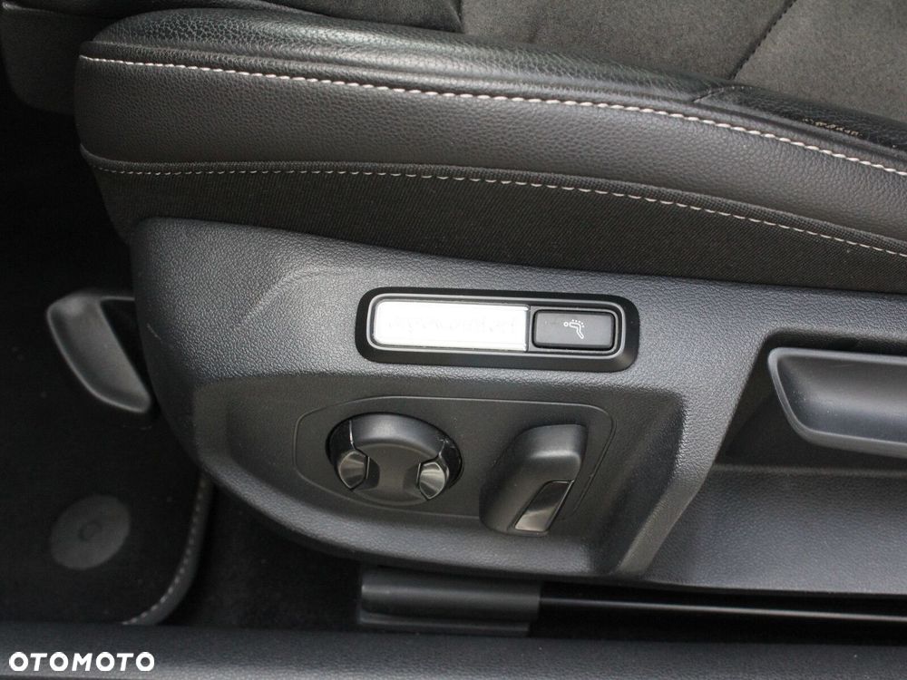 Volkswagen Arteon - 35