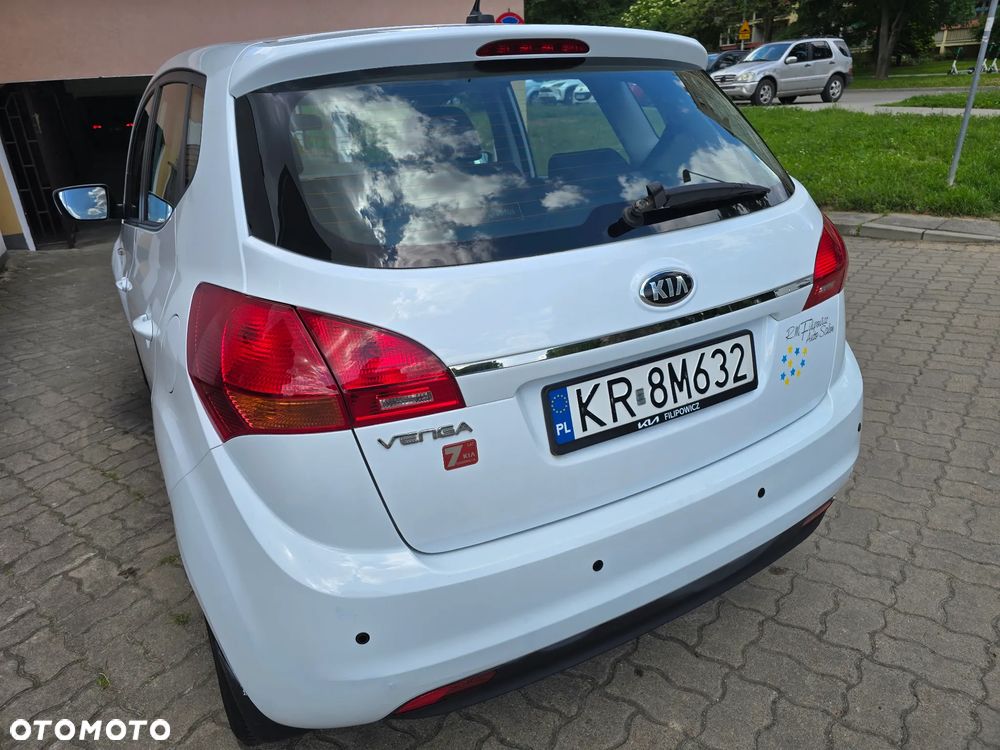 Kia Venga 1.4 Business Line - 15